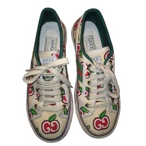 Gucci 1977 Tennis Lace Up Apple GG Motif Sneakers